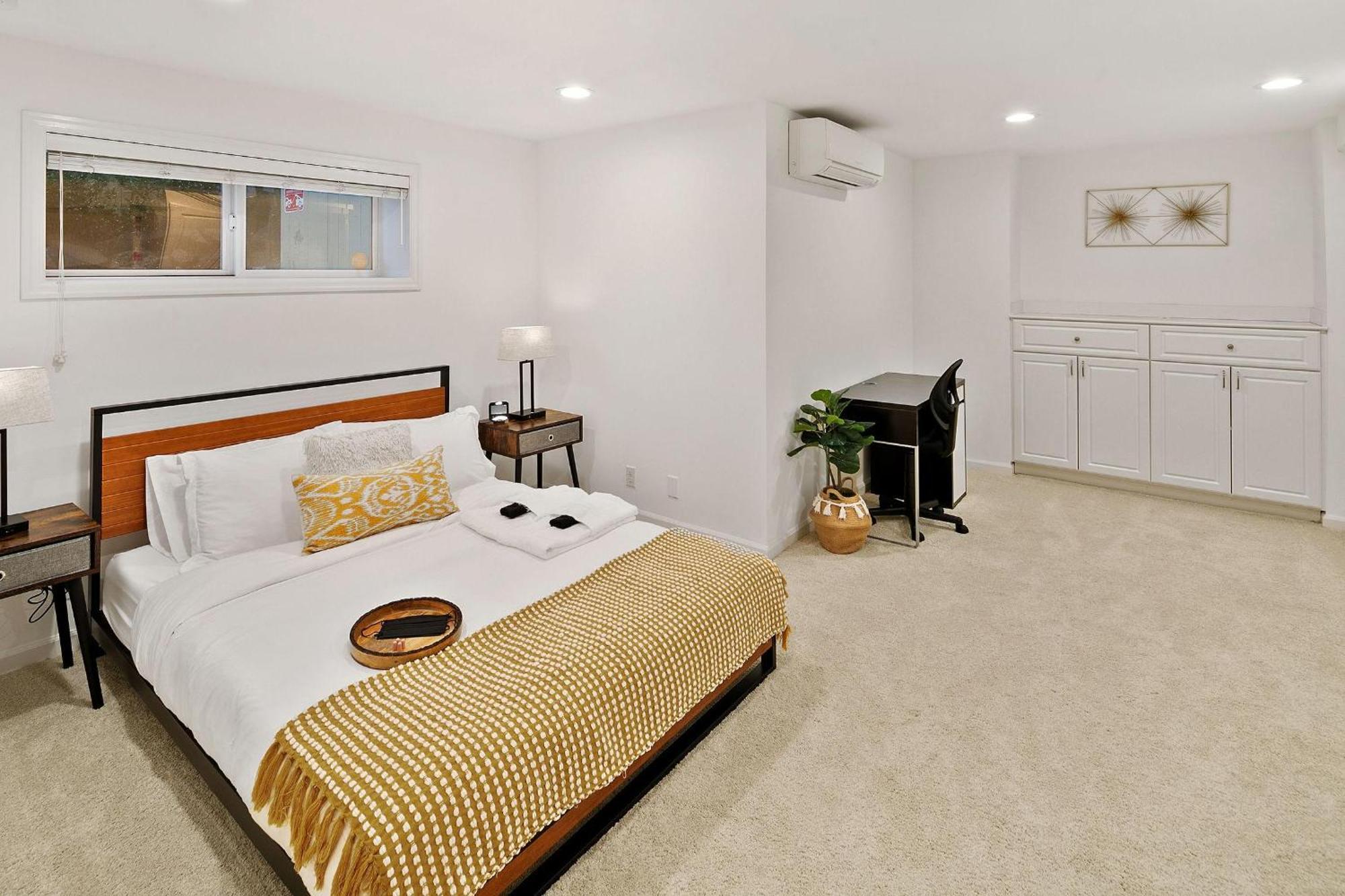 Magnolia Manor By Betterstay * Seattle