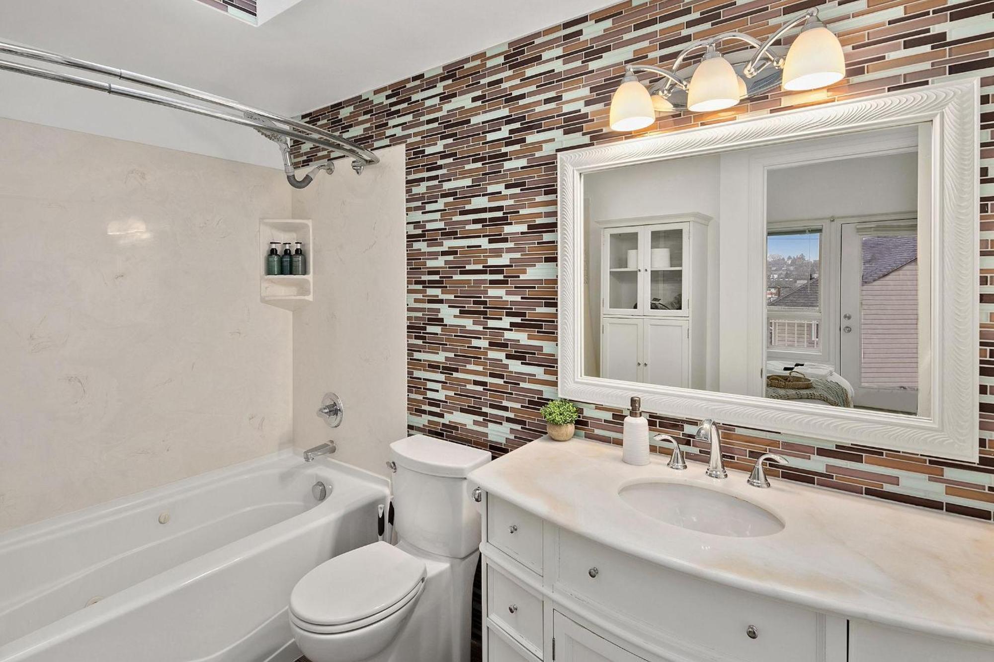 Holiday home Magnolia Manor By Betterstay Seattle
